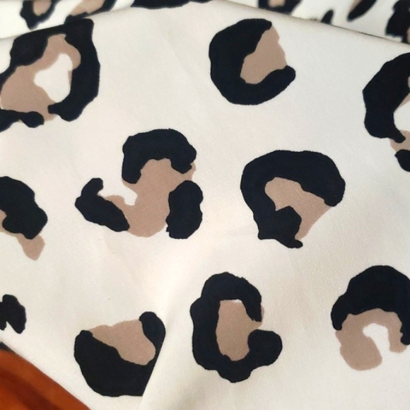 Vintage Dina Be Casual Skirt 100% Polyester Animal Print Ivory Size L - Picture 10 of 10